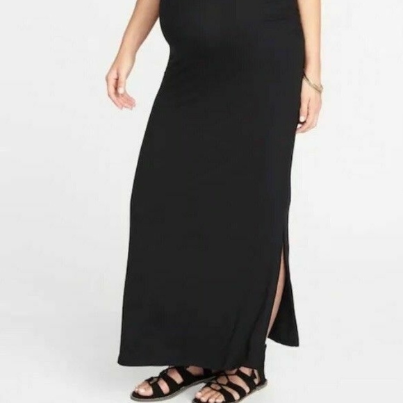Old Navy Maternity V-Neck Maxi Black Dress - Picture 2 of 6